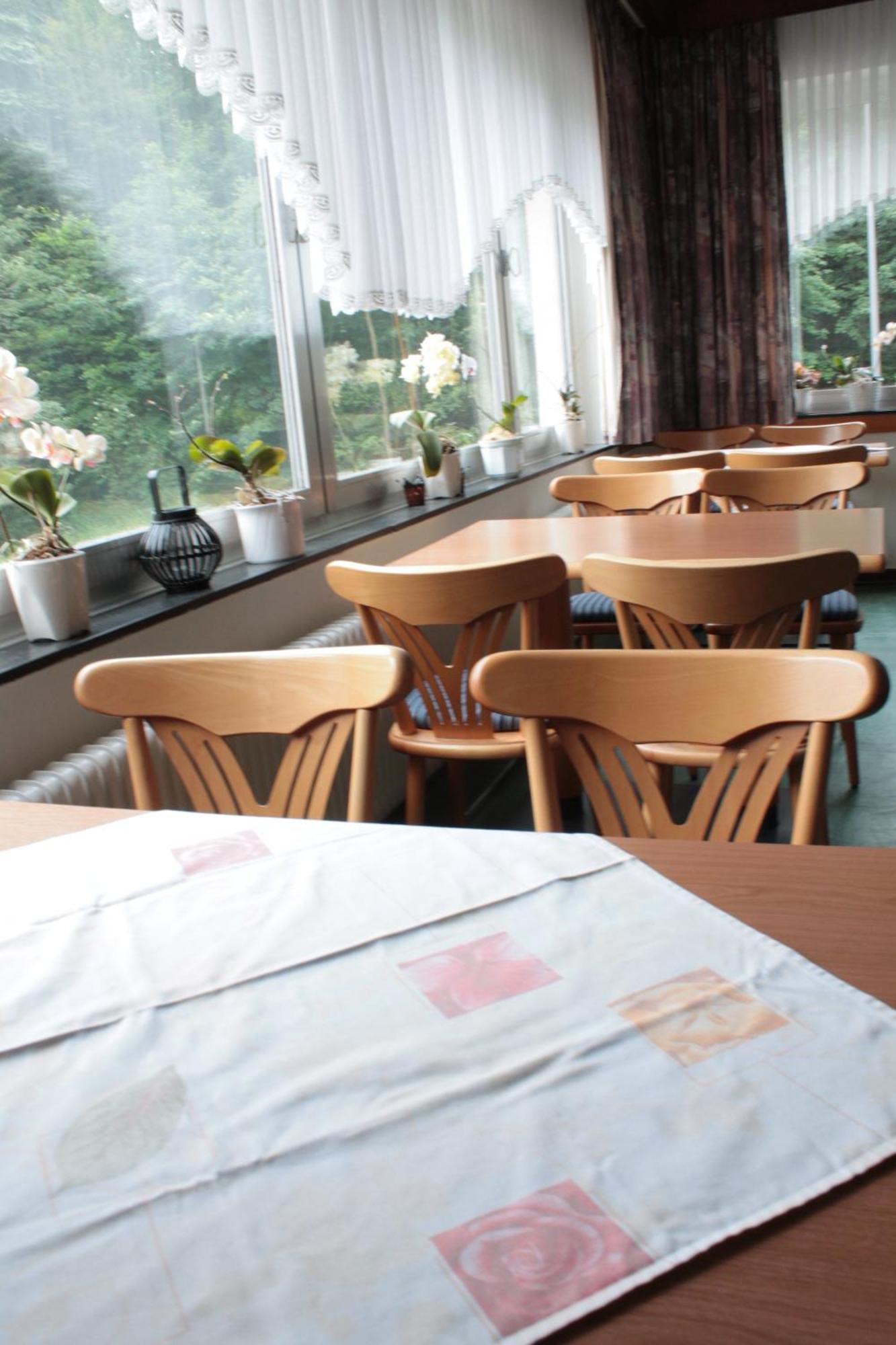 Hotel Restaurant Neu-Holland คาสเซล ภายนอก รูปภาพ