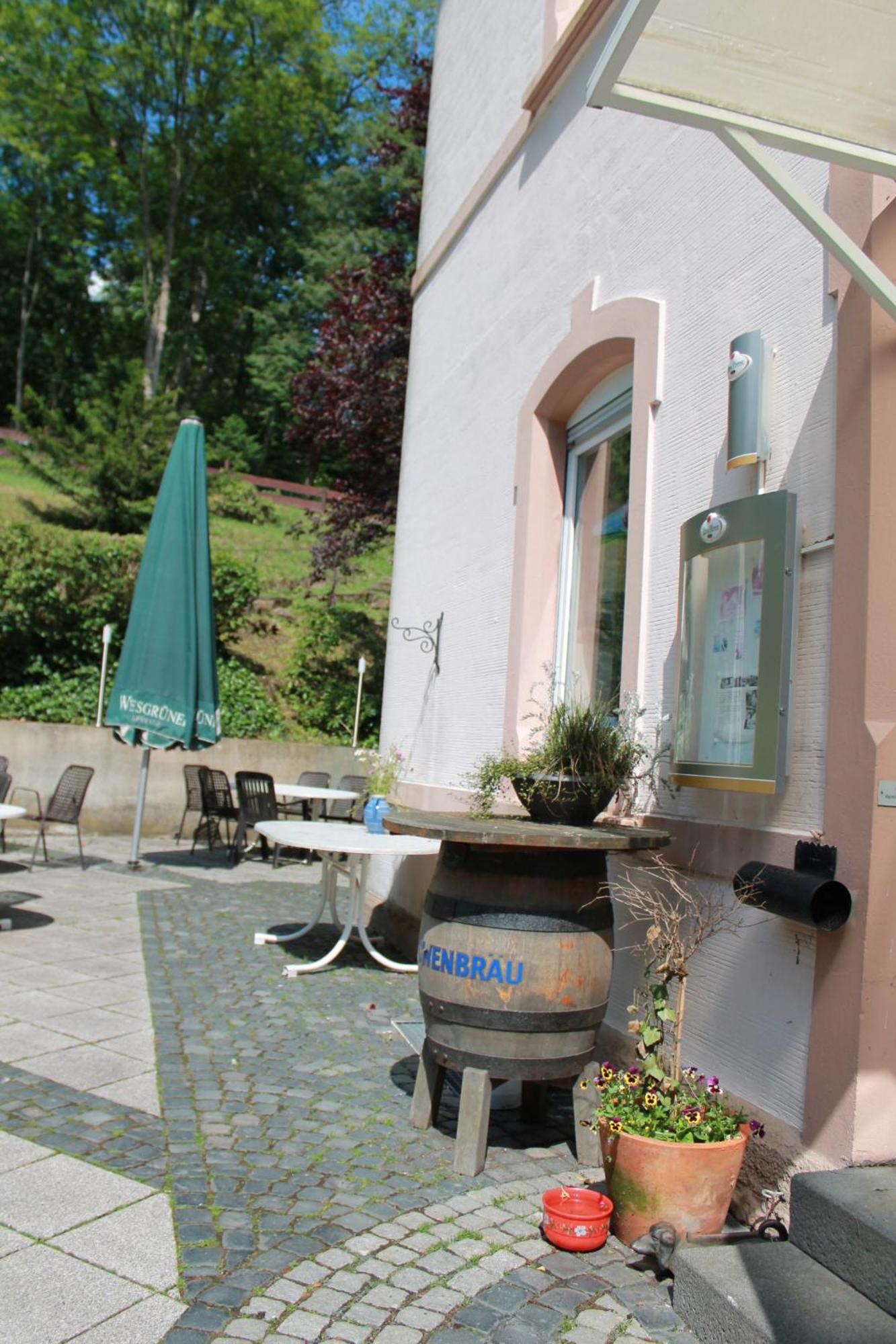Hotel Restaurant Neu-Holland คาสเซล ภายนอก รูปภาพ